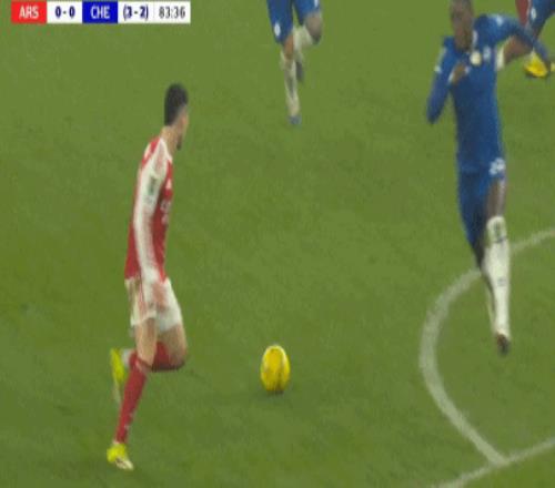 裏夫斯追求,成为球场核,为詹姆斯和,开云彩票,互动竞猜平台,在线娱乐,预测挑战,开云彩票APP下载