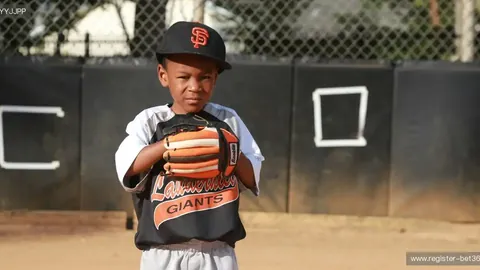 埃弗顿主场迎战连战连捷，能否击退三连胜势头？火爆对决，悬念升级！